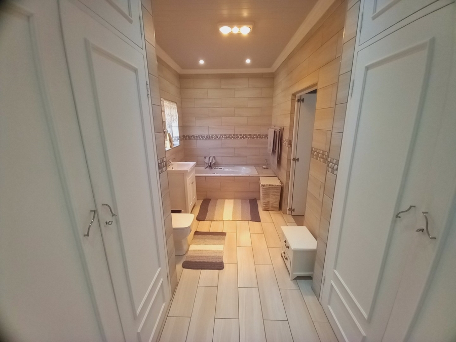 4 Bedroom Property for Sale in Sasolburg Ext 11 Free State